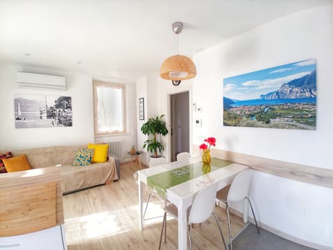 Top Airbnb: Panorama 2 relax | Family Suite in Riva Del Garda