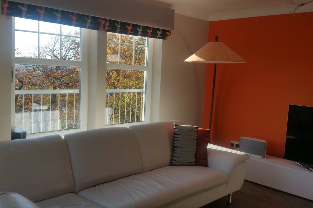 Open Plan Lounge/Kitchen