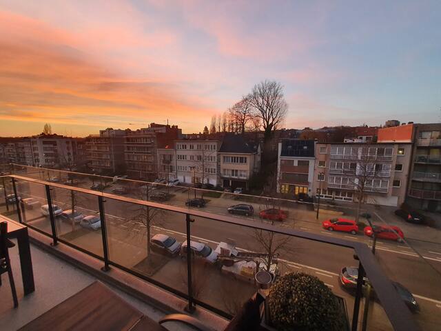 Luxueux appartement + Terrasse Parc Royal Atomium gallery image 5