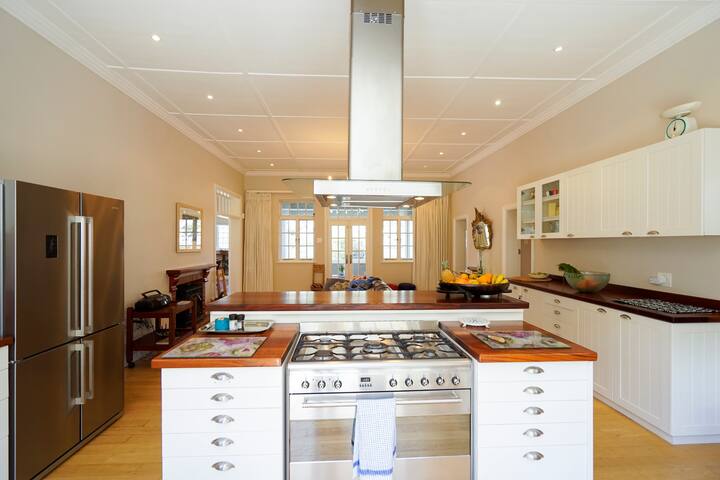 The Anchorage and annex gallery image 2