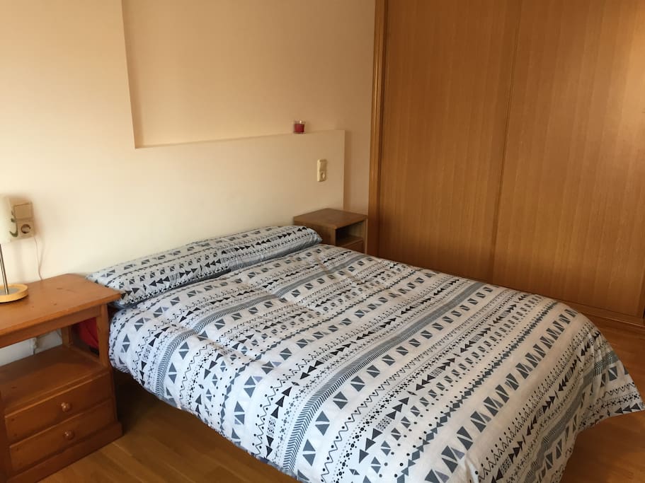 habitación cama doble