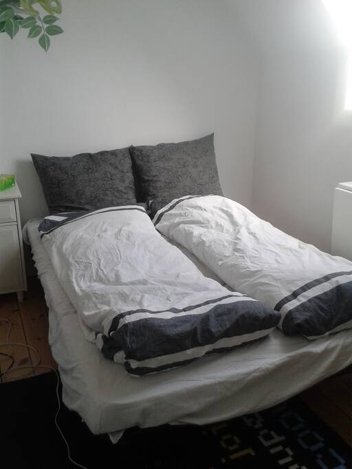 Your bed (140 x 190 cm)