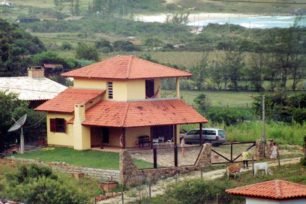 Vista lateral da casa