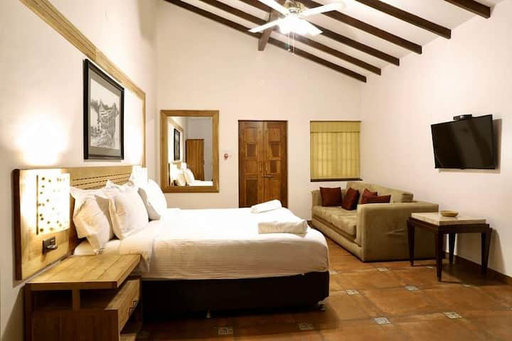Bedroom 1 image 1