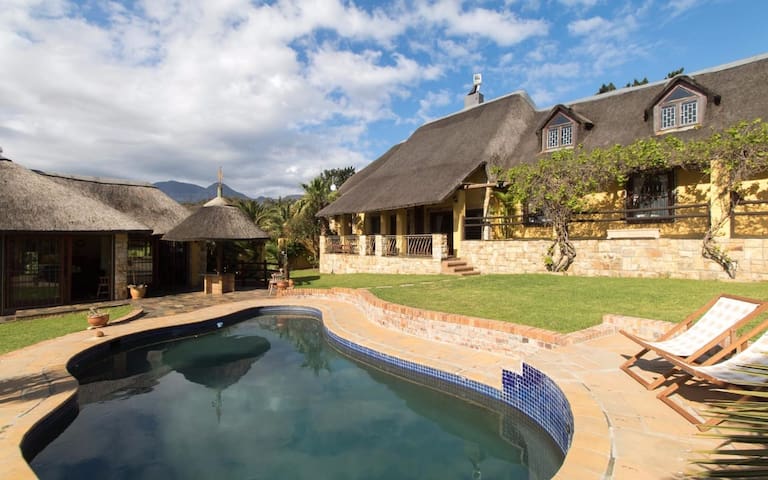 ‘The Haveli’ Gordons Bay Farm Stay