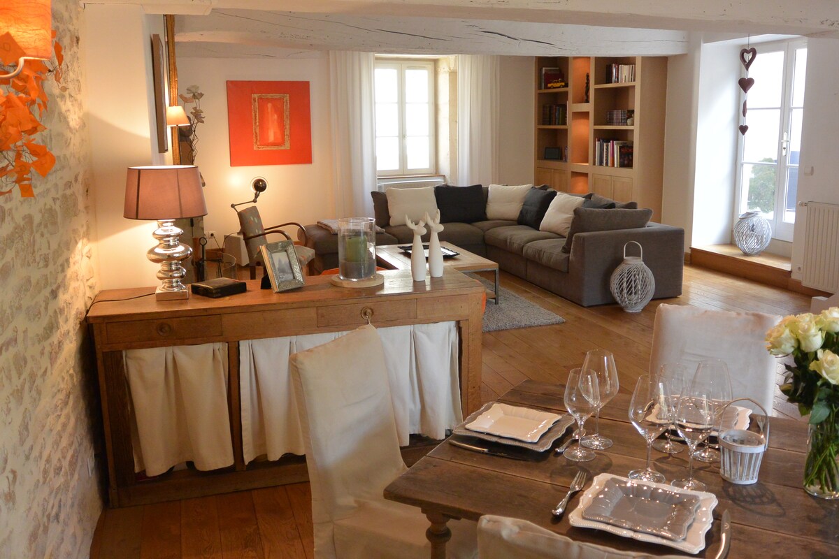 Annonce Airbnb populaire: Charming Home up to 12 persons à Beaune