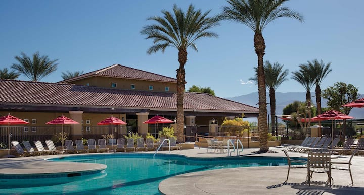 ერთ‑ერთი ულამაზესი აუზი