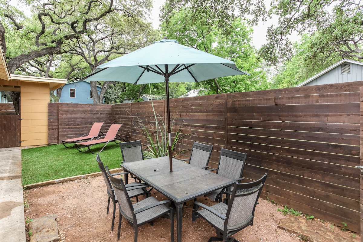 Hill House in Wonderful Bouldin!