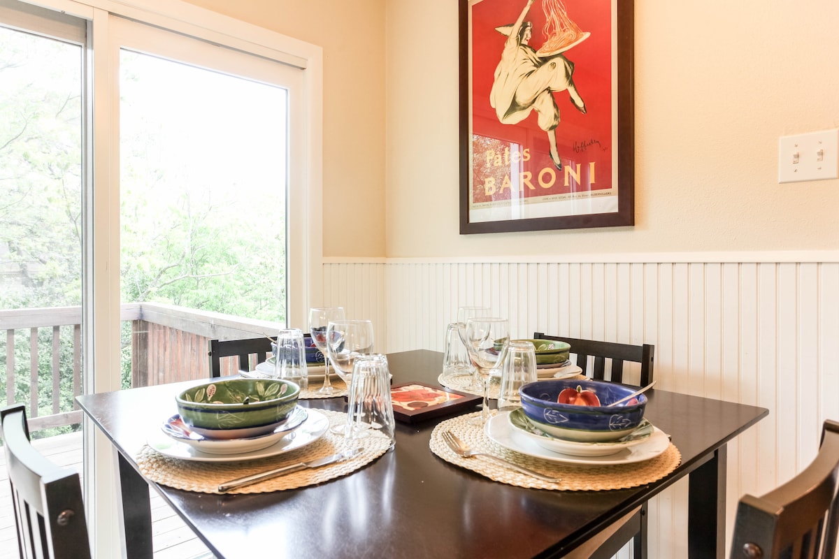 Hill House in Wonderful Bouldin!