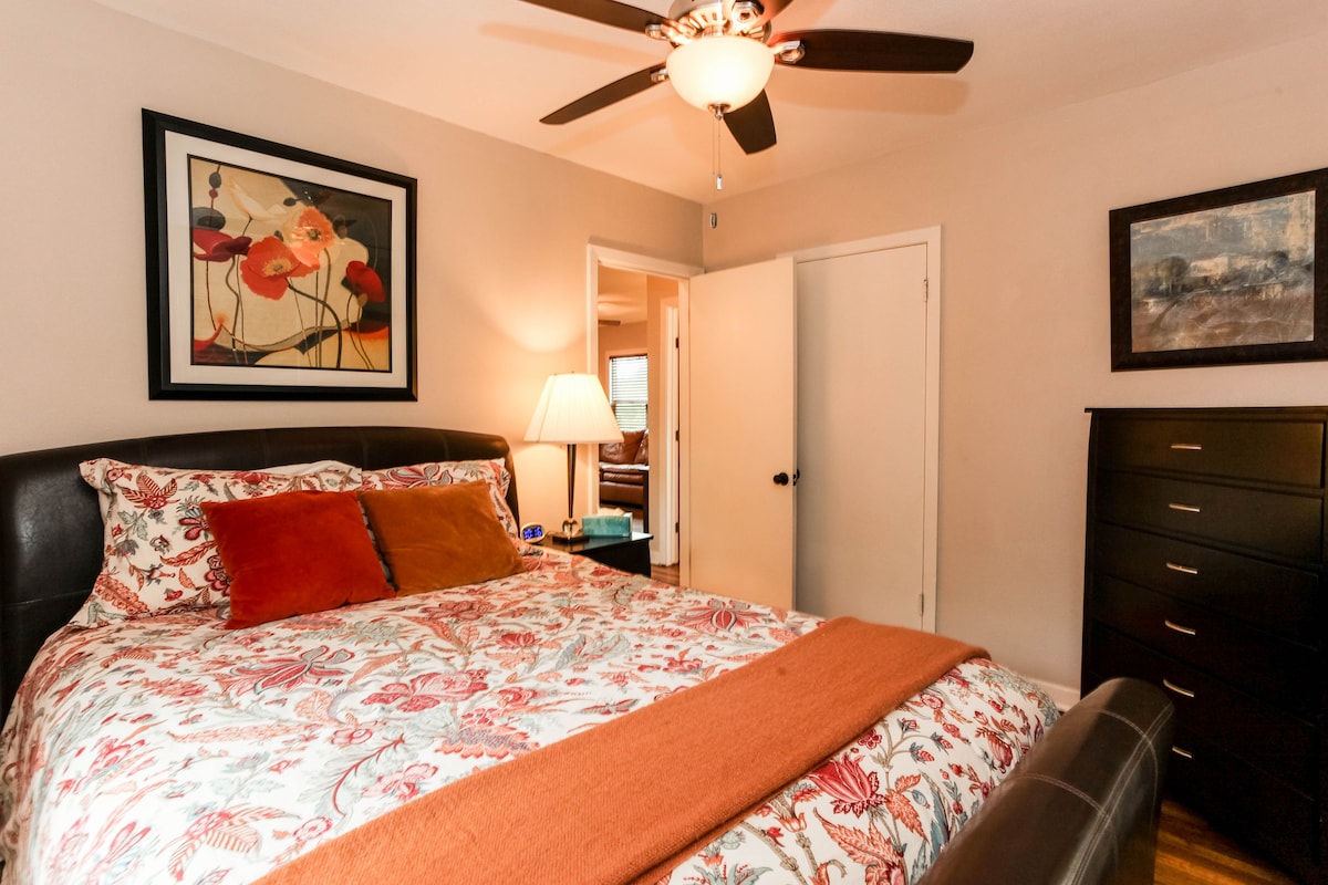 Hill House in Wonderful Bouldin!