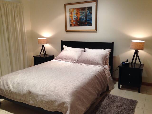 The Villa on Pine Tree Avenue gallery image 5