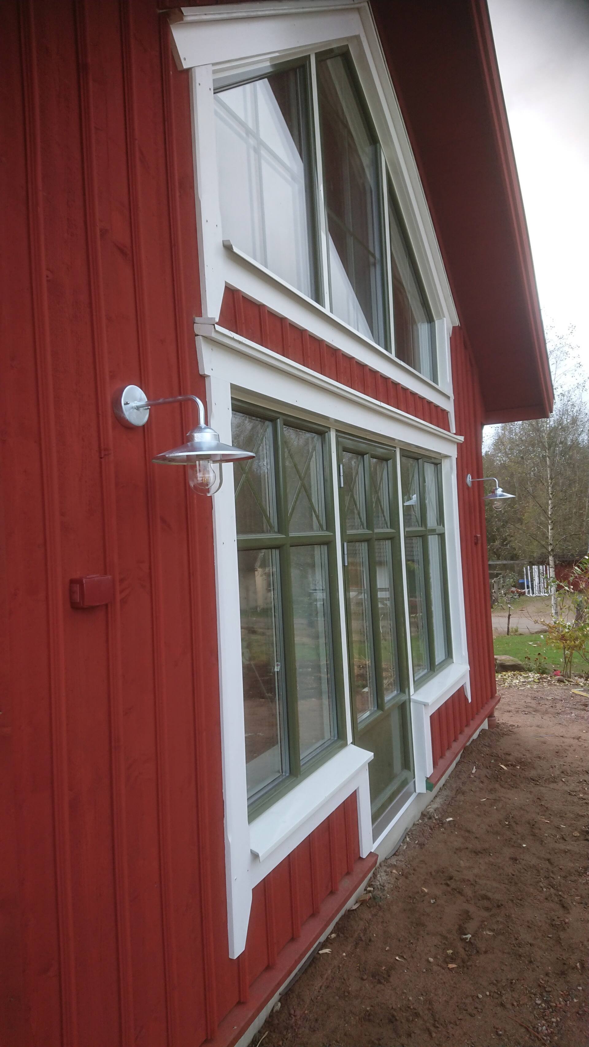 Kålgårdstugan is an oasis with animals, nature and a swimming pond