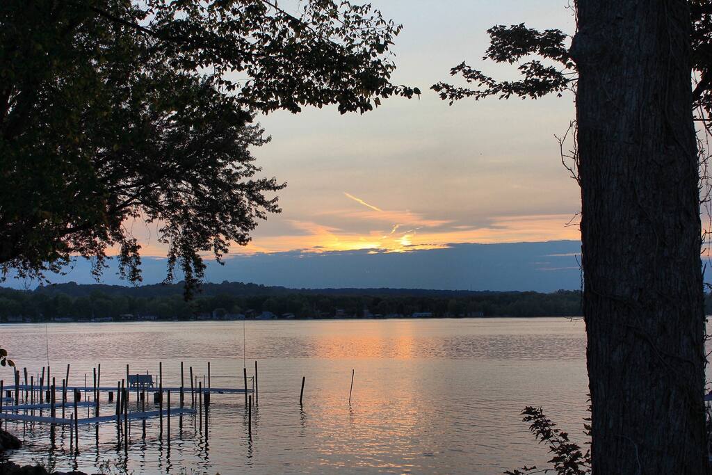 8 minutes to the lake