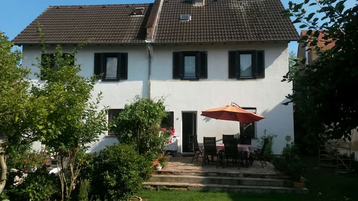 Charmante einzigartige Altstadt. Häuser zur Miete in maintal, Hessen