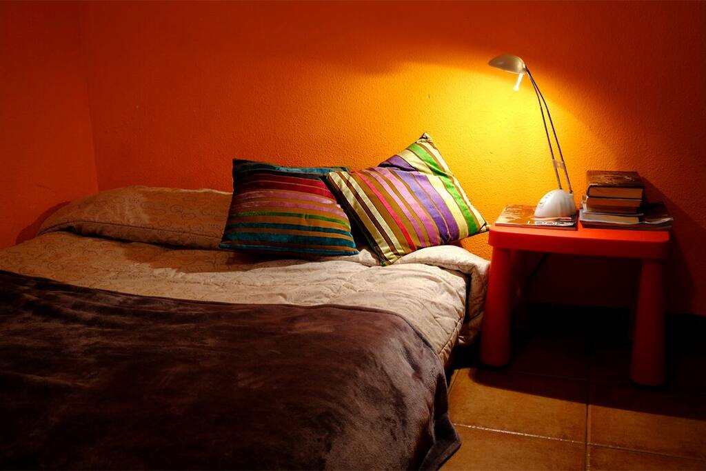 Cama del dormitorio principall