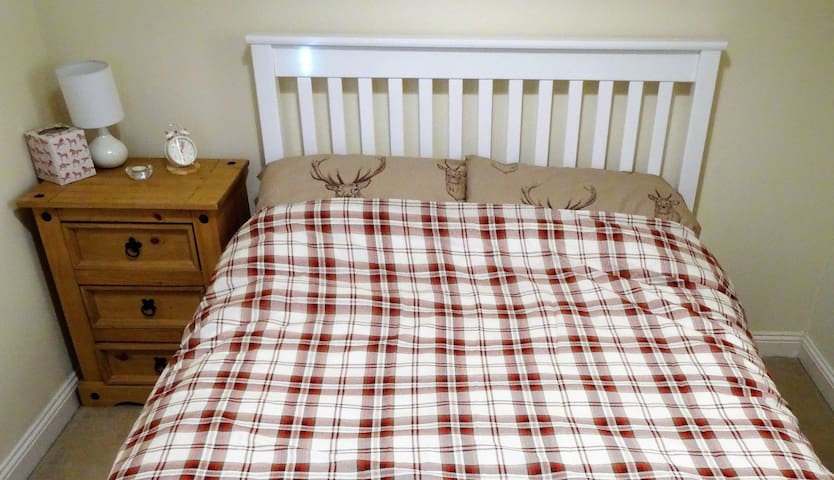 Double Bed, Loch Lomond
