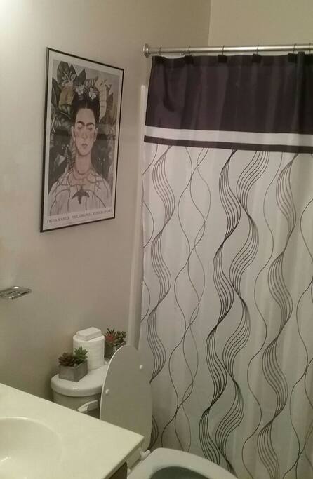 Private Full Bathroom