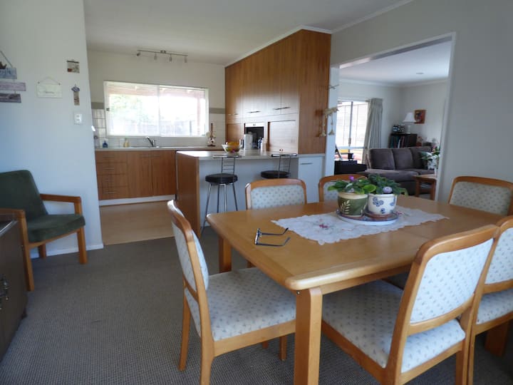 Families Welcome Here - Napier