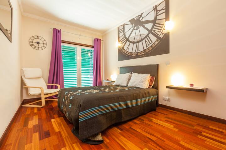 Quarto do relógio, Sweet Home Braga