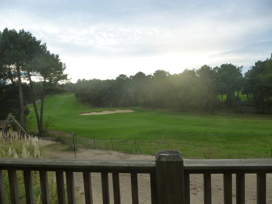 VUE DU BALCON (golf)