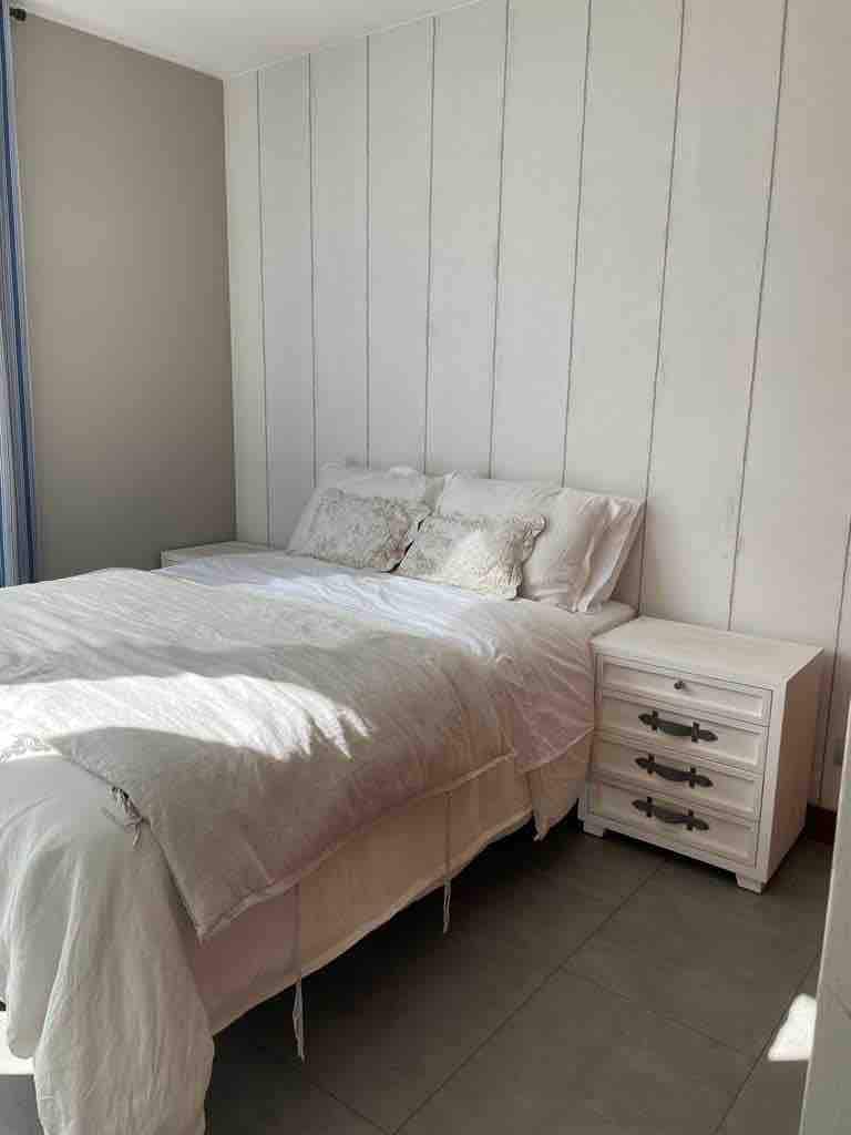 Dormitorio 2: 
Cama 2 plazas 
