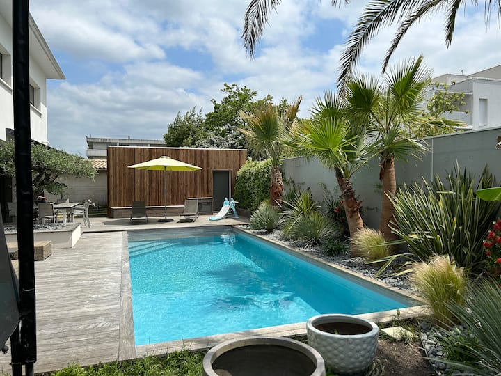 Maison Contemporaine Avec Piscine - Bordeaux
