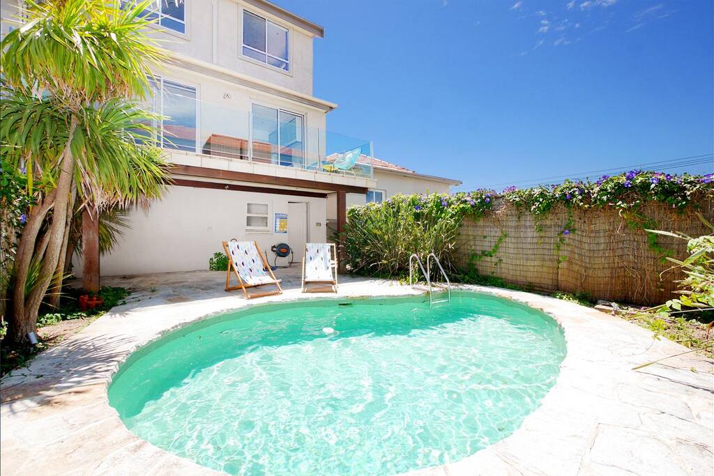 Beautiful Private Pool and outdoor areas