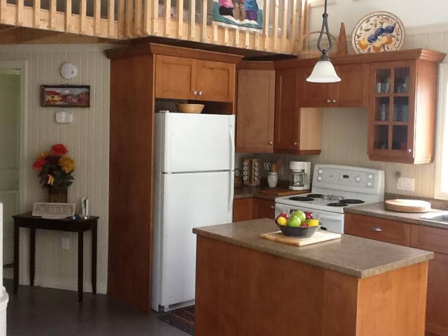 Kitchen is fully equipped.