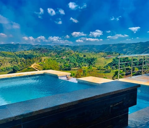 Villa Victoria, Rio Partido.