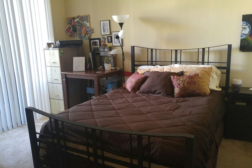 Queen bed
