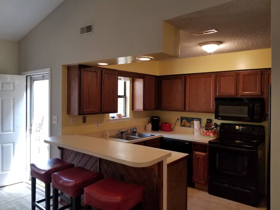 Fully Stocked Kitchen