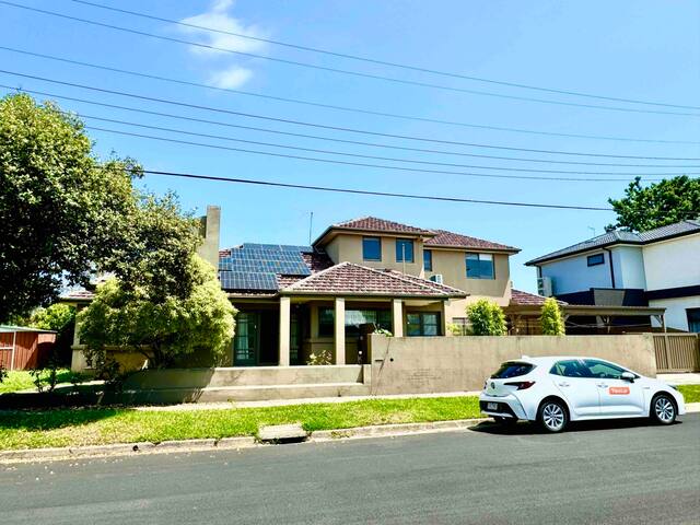 家四季 Four Season Home