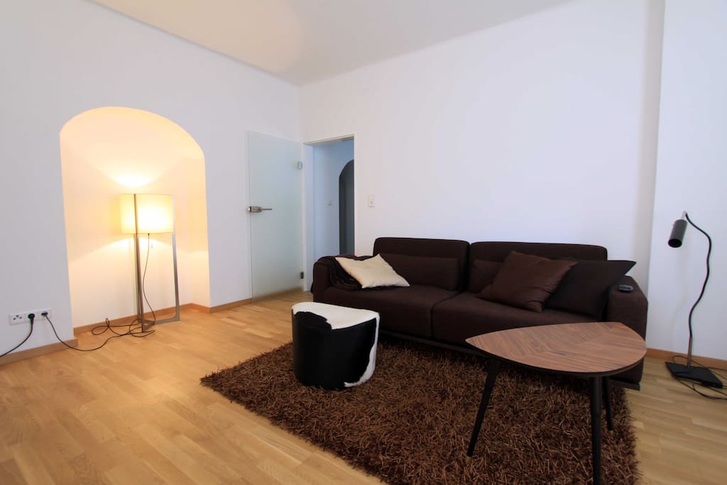 Wohnzimmer/Living Room