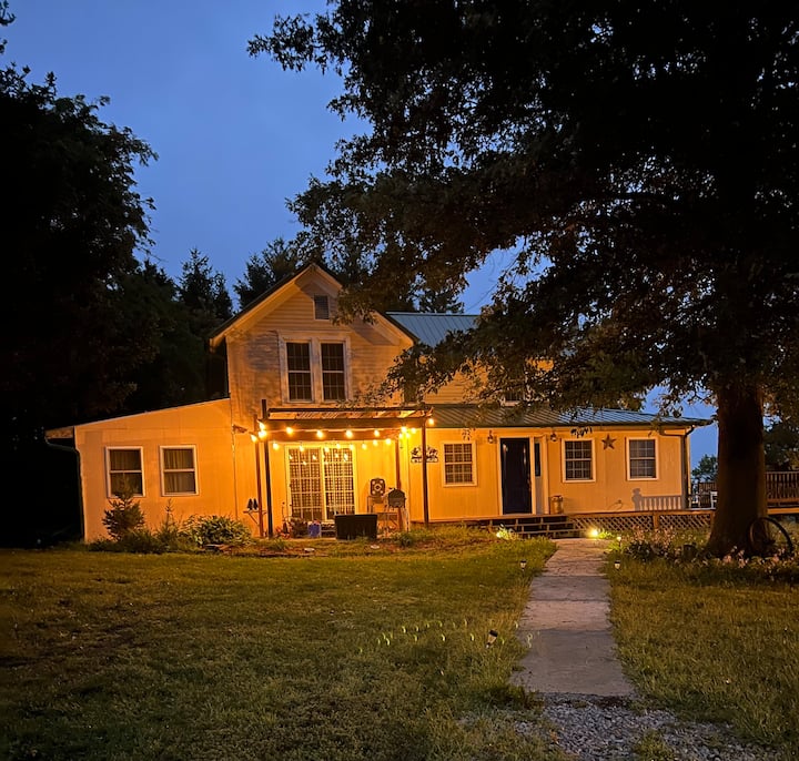 Villisca Vacation Rentals & Homes Iowa, United States Airbnb