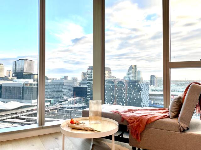 Getaway Wide View 3B2B Apt Pool & Gym gallery image 5