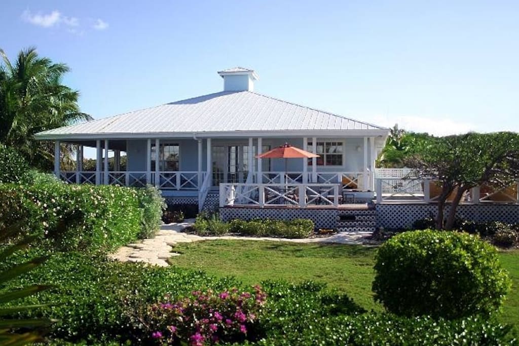 Stunning Beach, Wonderful Home Houses for Rent in Great Guana Cay