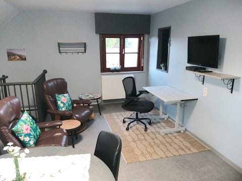 Top Airbnb: Cozy apartment in a quiet area. in Hainaut