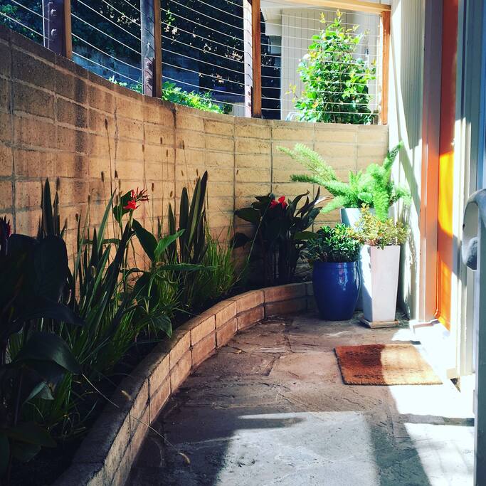 Approach to the house.