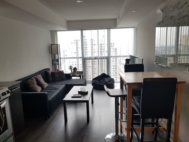Amazing Boutique Condo w great view
