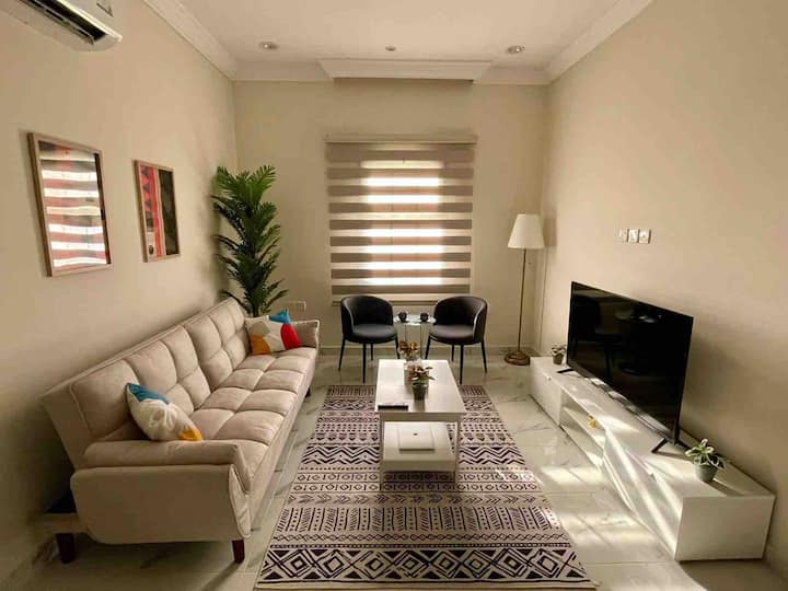 Stylish apartment in the heart of Jeddah Apartments for Rent in