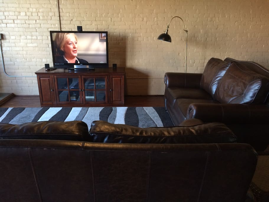 Cable television and WiFi included.