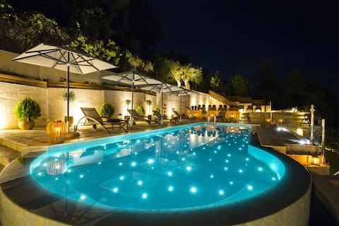 LA VISTA E BELLA ESTATE (NEAR ACHILLEION PALACE)