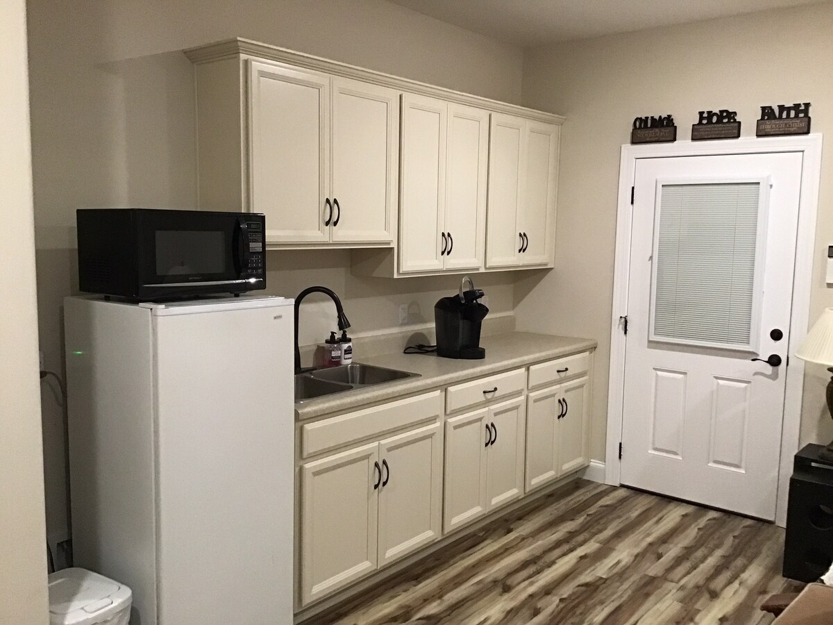 Top Airbnb: Whispering Pines 2 in Summerville