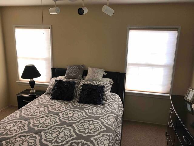 Top 10 Airbnb Vacation Rentals In Pomona California Trip101