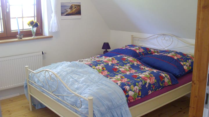 Двоен кревет 1,40 x 2,00м