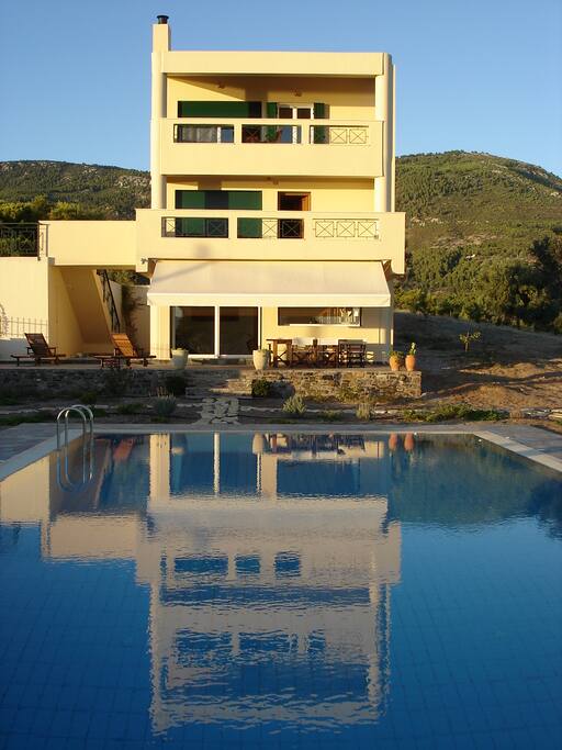 Villa Arethousa