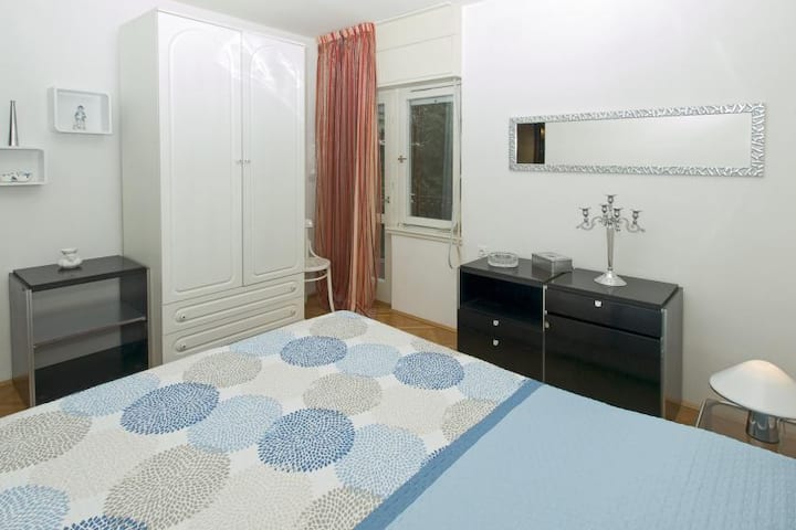 Спалня 2 приземен етаж 