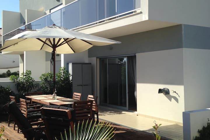 Beautiful Modern House At The Sea - Porches