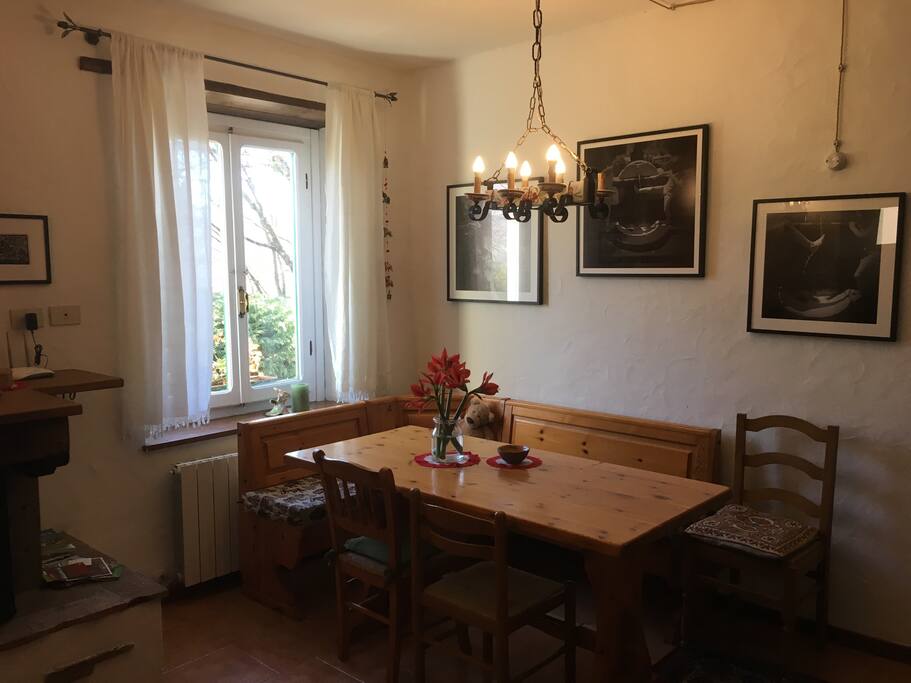 Sitting room/ dining room from other side