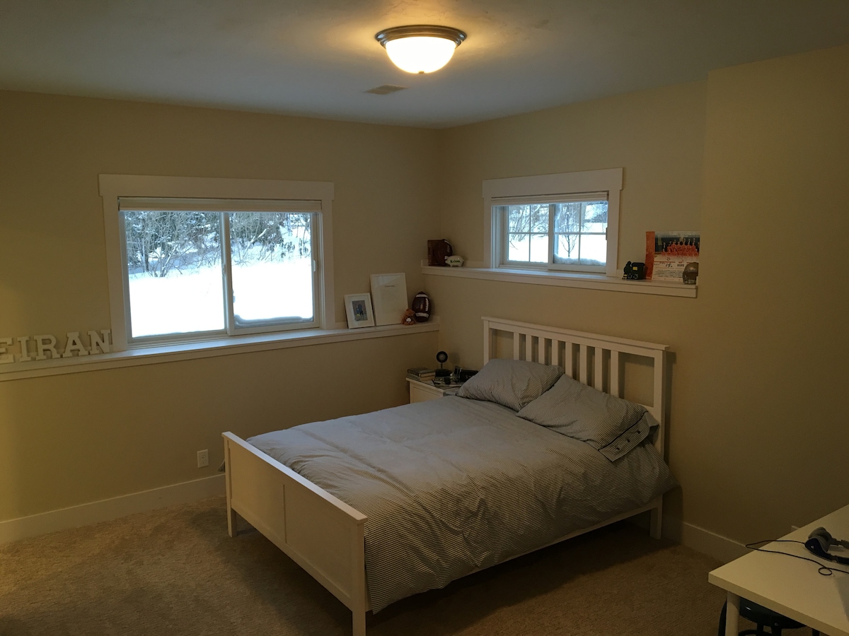 Долно легло №1 с двойно легло и собствена баня.